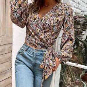 **4/$20** Shein Floral Long Sleeve‎ Boho Wrap Tie Front V Neck Blouse Size Med